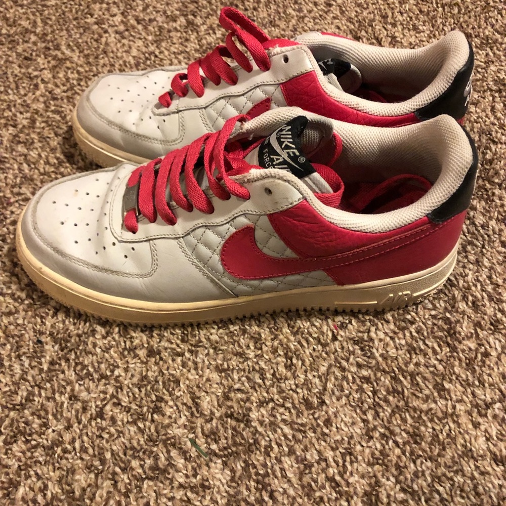 Nike Air Force 1